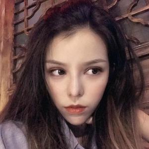 被操干插射塞跳蛋
